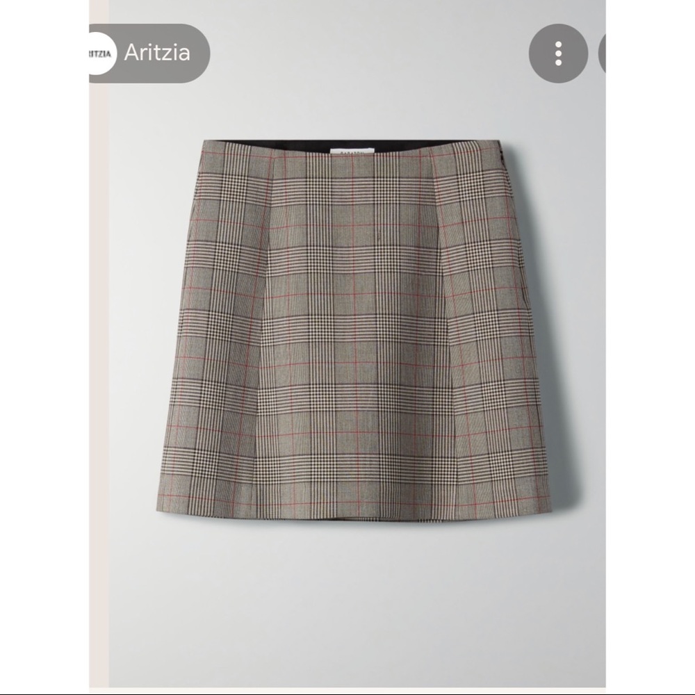 NWT Aritzia Hopper mini skirt